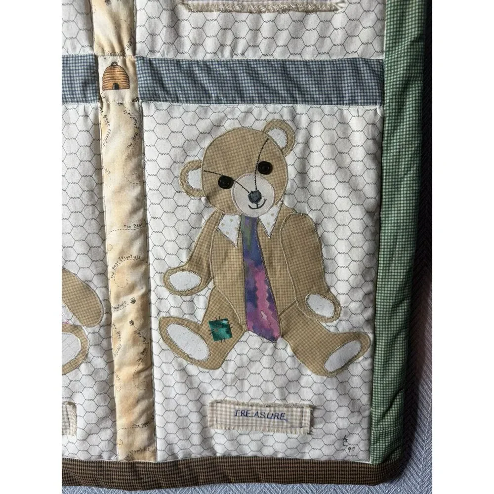 Vintage Bear Quilt Hanging Wall Decor